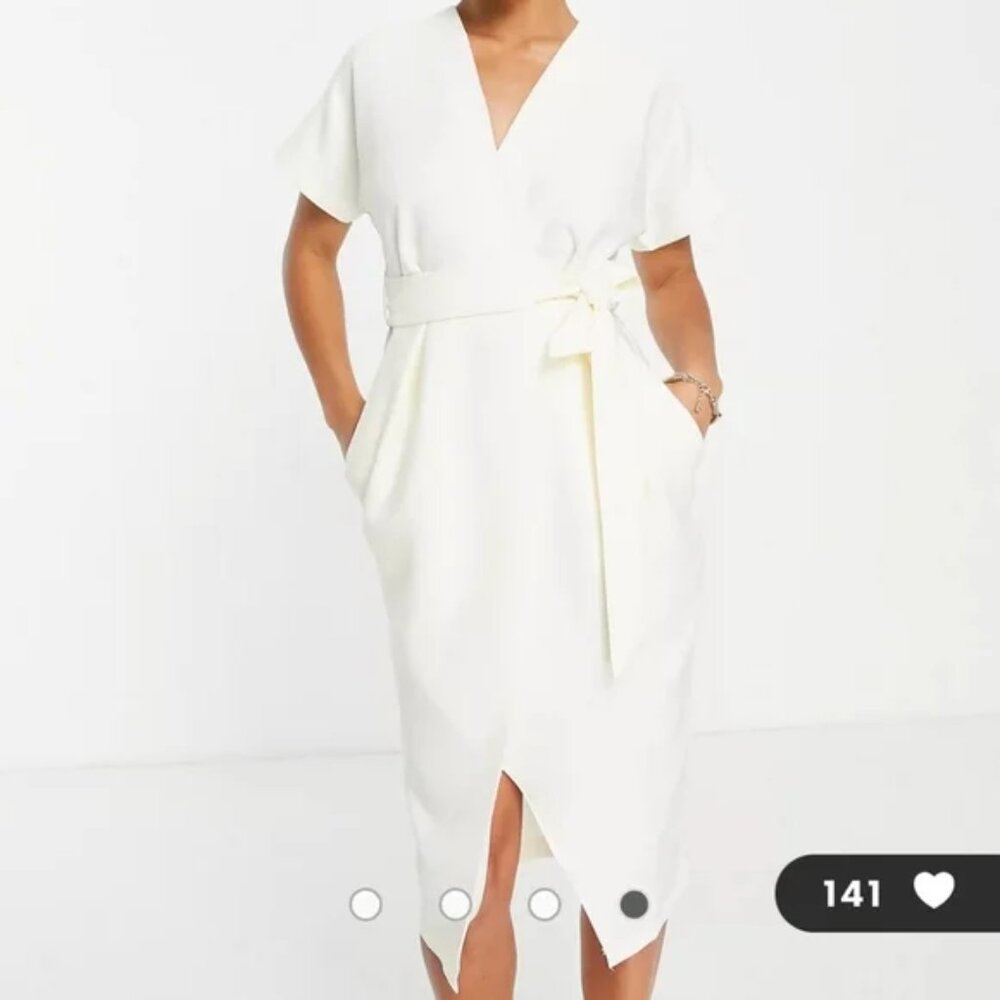 Closet London Curves White Kimono Dress